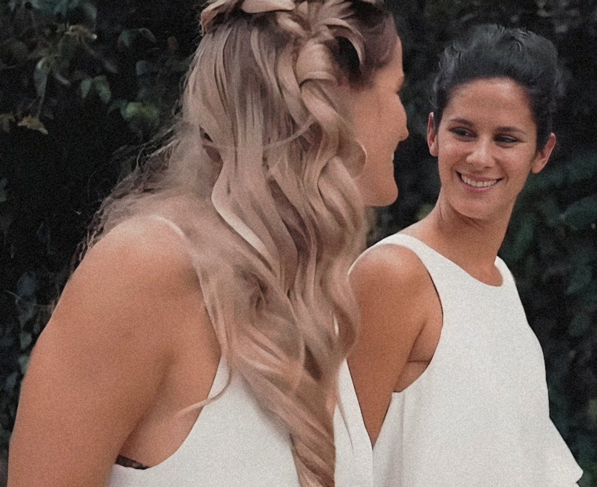 FELIZ ANIVERSARIO VYS 🤍 
Las amamos <a href="/valenysofiok/">VALEN Y SOFI</a>