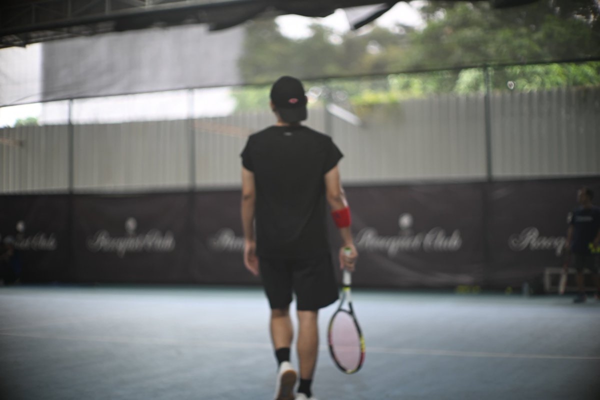 rambardy's tweet photo. i play tennis regularly now, but it doesnt feel like a routine.

one thing i learn from the game: one point at a time~ https://t.co/hlimsD2bG7