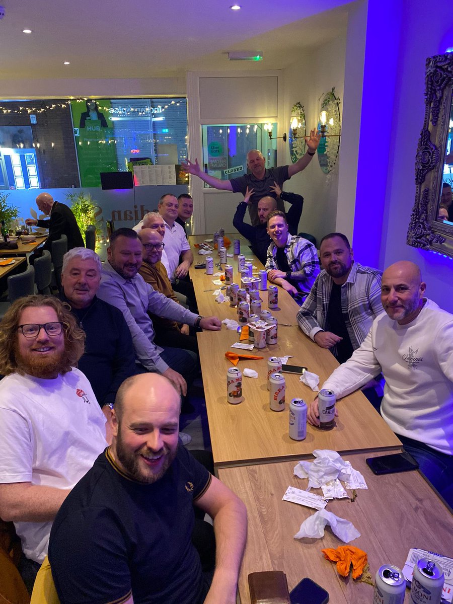 AGC Men’s 2nd Team celebrated their recent promotion from division 4 to division 3 in the N Staffs league with an Indian dinner last night. The event was hosted by Captain Ben East and Vice Captain Rob Denham. Well done guys! 👏🏻👏🏻👏🏻🎉🍺