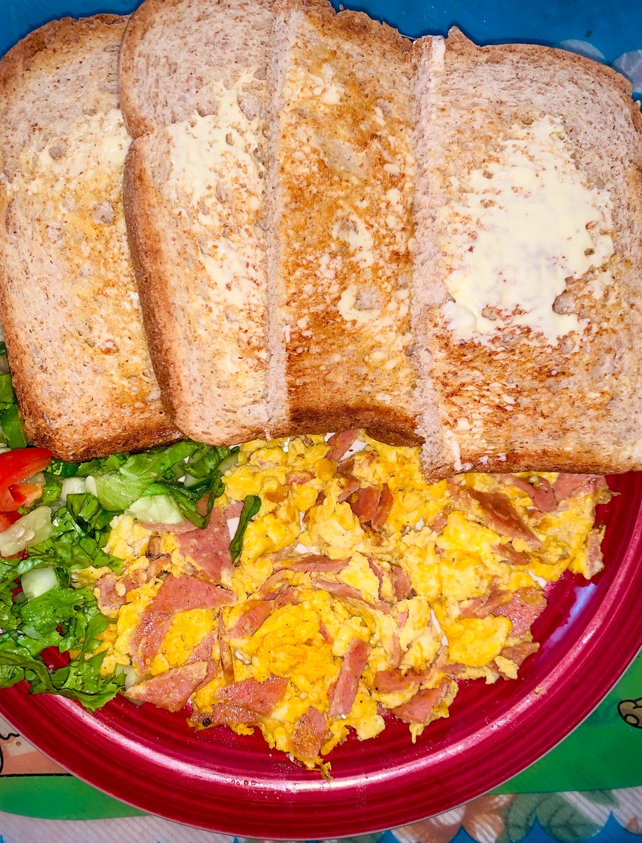 gottaluvness69's tweet photo. Breakfast
#NessGrands👴🏽👵🏼 #WeekendsWithNessGrands https://t.co/qLZbxCArkt
