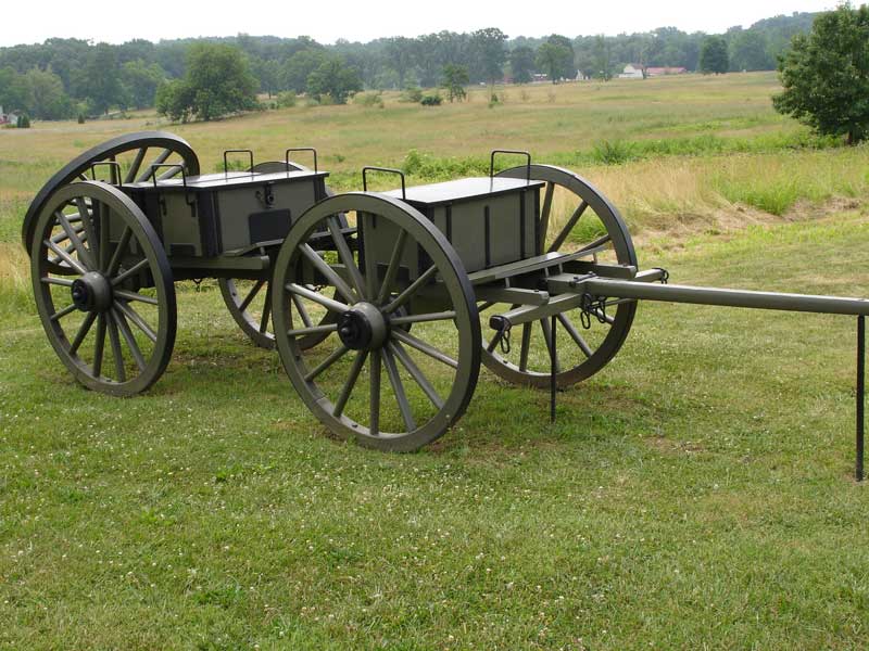 USArmyCMH's tweet photo. @USArmy @TRADOC The Army made clear in 1969 that "for the purposes of lineage and history, Field Artillery and Air Defense Artillery shall both be considered a continuation of Artillery."
#USFieldArtillery #RevolutionaryWar #RevolutionaryWarHistory #RedLeg #ArmyHistory #MilitaryHistory #Knox https://t.co/rq7cs8csXw
