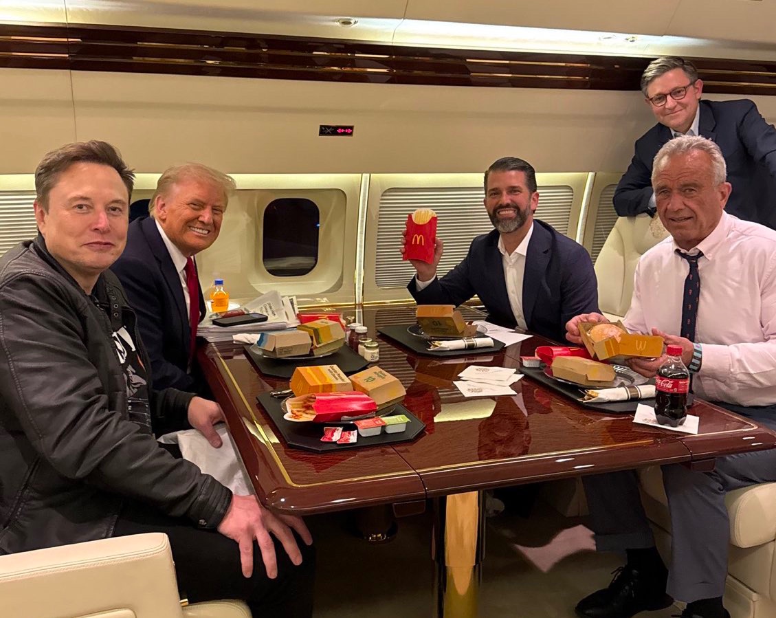 Make America Healthy Again 🤣😂🤣

This is a real photo by the way.