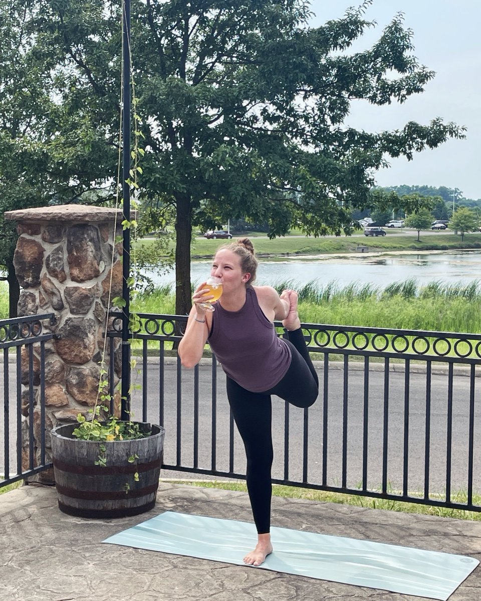 SpiresSocial's tweet photo. While others lift beer, yogis uplift spirits ๐๐ชท
โข
Pints & Poses starts at 11a led by @beccanoellez
โข
#yogalife #cbusyogis #columbusyoga #craftbrewery #pintsandposes #beerinspires #craftcocktails #spirits https://t.co/zL3QfRaFvJ