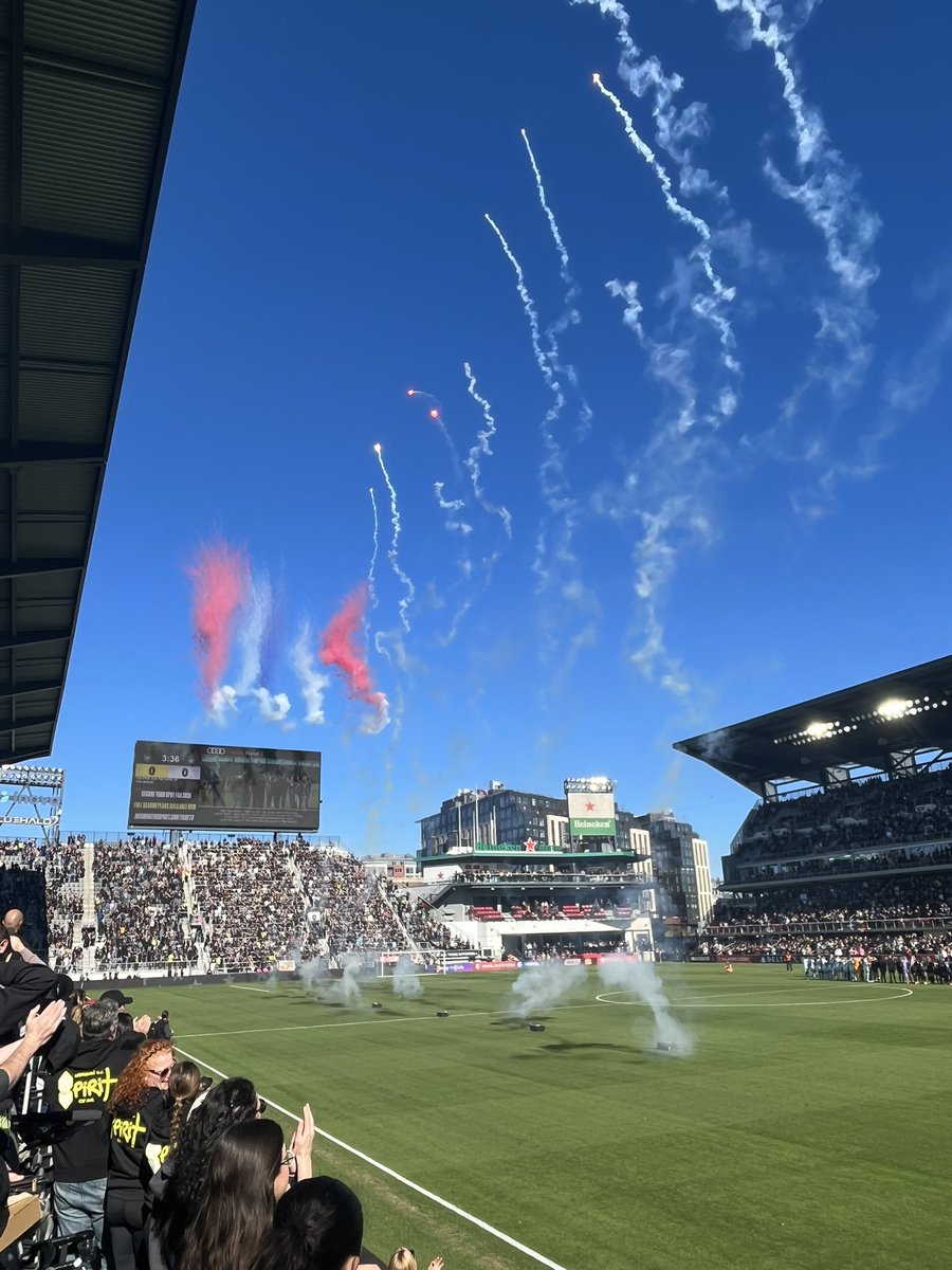 beachta1's tweet photo. @WashSpirit Best day ever. https://t.co/aRV5JKvYUu