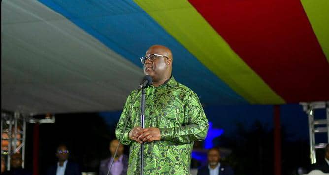 #RDC : « Ce que j’ai dit à #Kisangani n’avait aucun lien avec un troisième mandat… »

« Qui leur a parlé de troisième mandat ? »
  
A #Lubumbashi, le Président de la République d’un ton ferme dénonce toute forme de manipulation sur ses propos autour de la constitution.