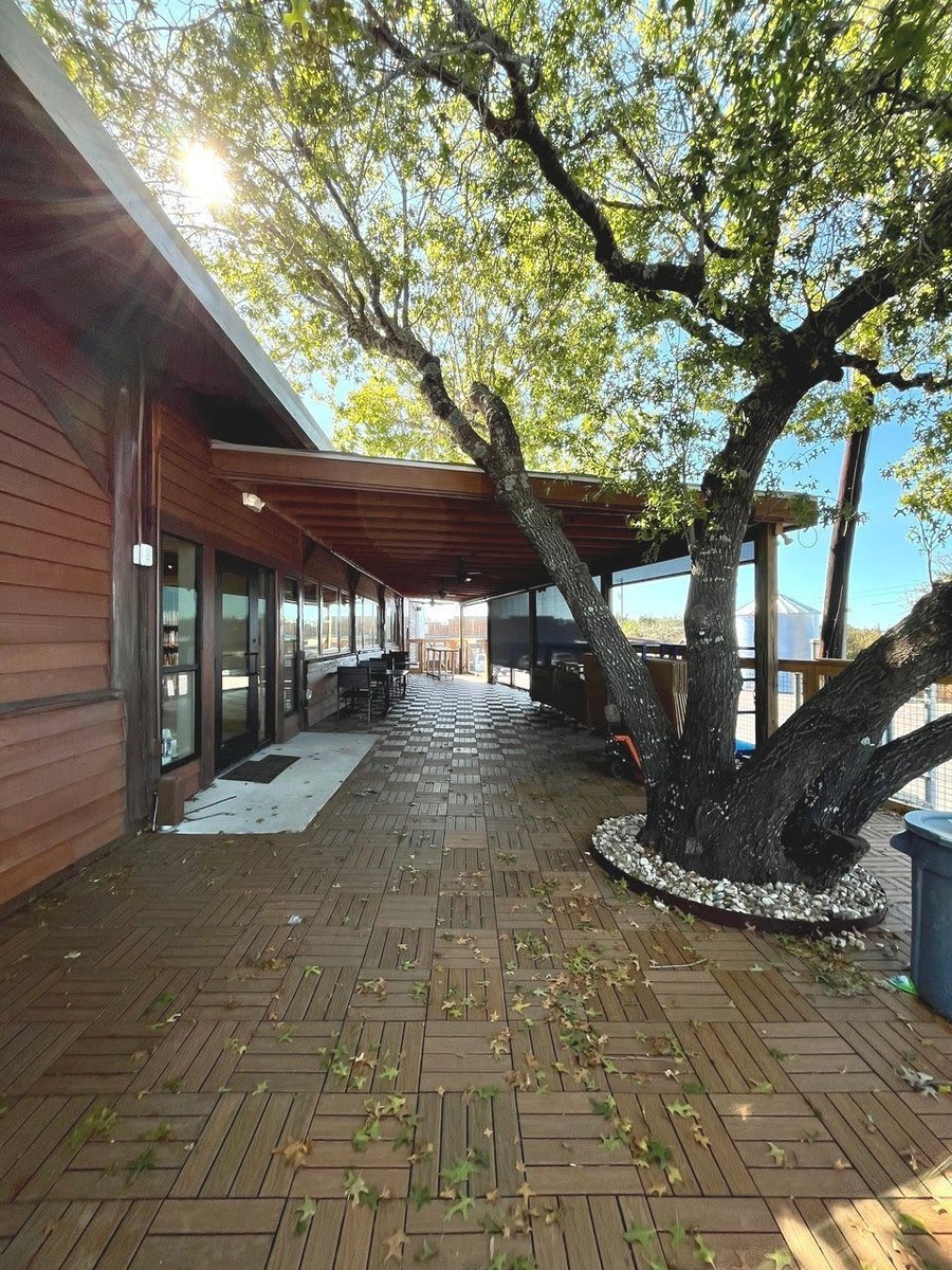 Lake Travis Library tweet media