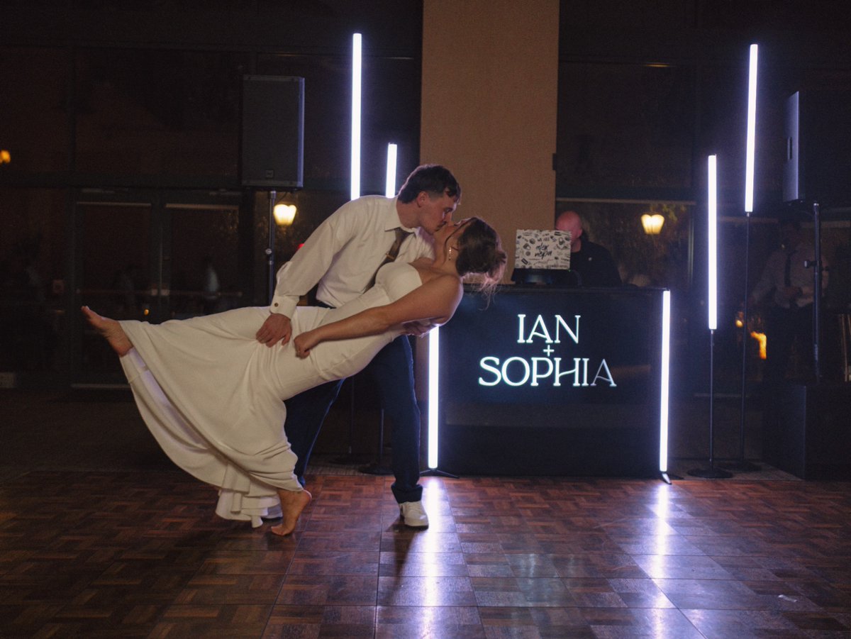 Savor the moment ❤️
-
📸 @walkthelinephotography