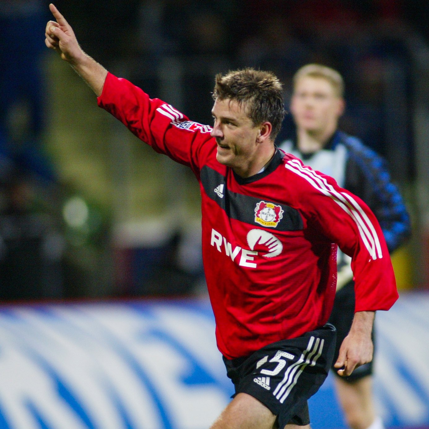 Bayer Leverkusen Schneider 25番ユニフォーム 325T135061743753652232_grande.