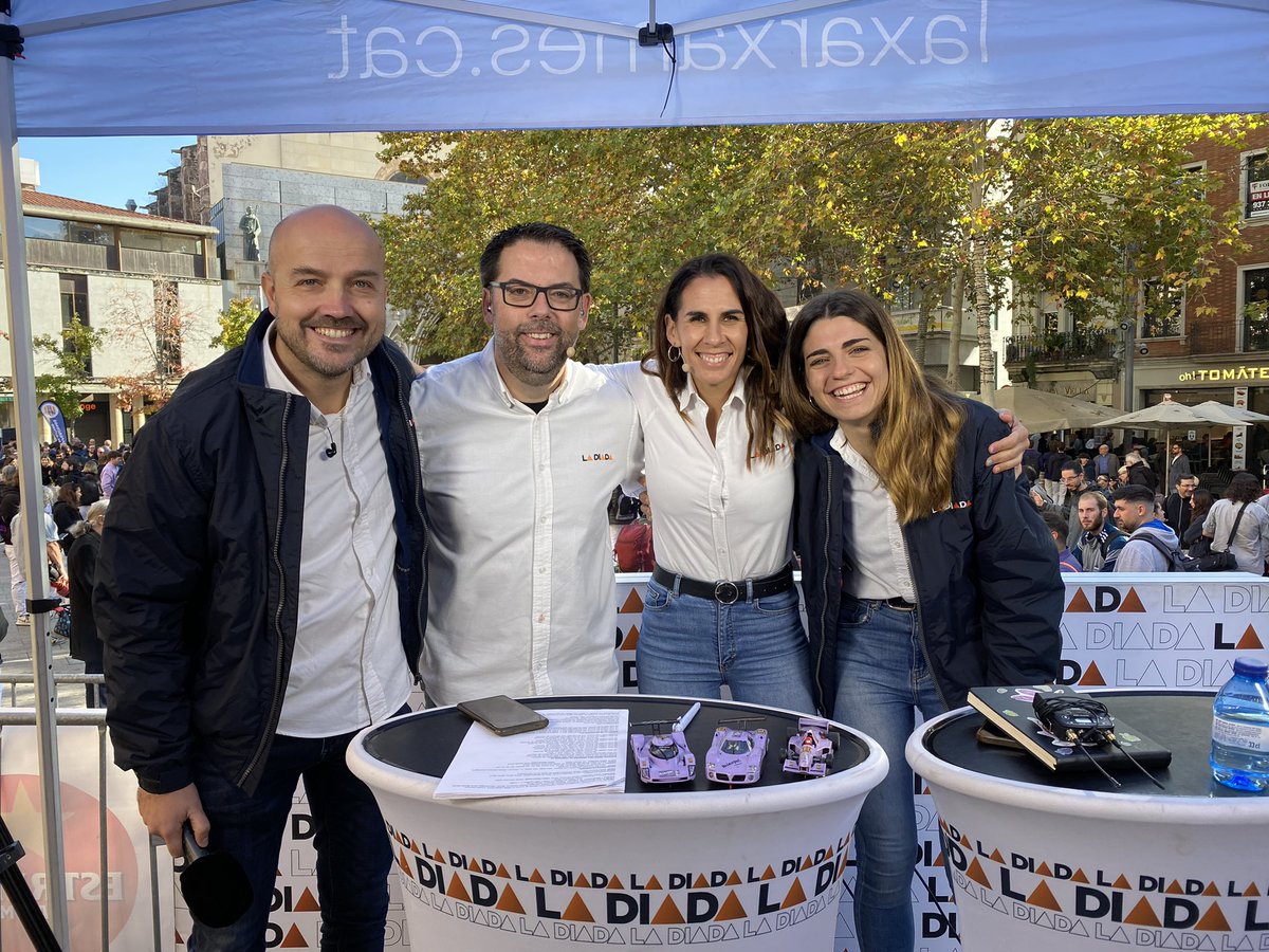 Tot a punt a la plaça Vella per viure l'última gran diada de la temporada! 

<a href="/capgrossos/">Capgrossos de Mataró</a>, <a href="/Minyons/">Minyons de Terrassa</a> i <a href="/borinots/">Castellers de Sants</a>, a partir de les 11.30h a <a href="/laxarxames/">La Xarxa+</a> i <a href="/CanalTerrassa/">Canal Terrassa</a>!

#castells #castellsenxarxa
