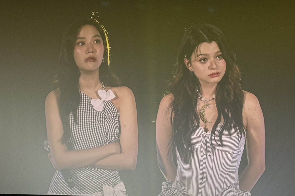 ___vibewithme__'s tweet photo. Freenbecky reaction to fan auction 55555

THE LOYAL PIN FINAL EP  
#ปิ่นภักดิ์ตอนจบ https://t.co/GSWMLe1kNj