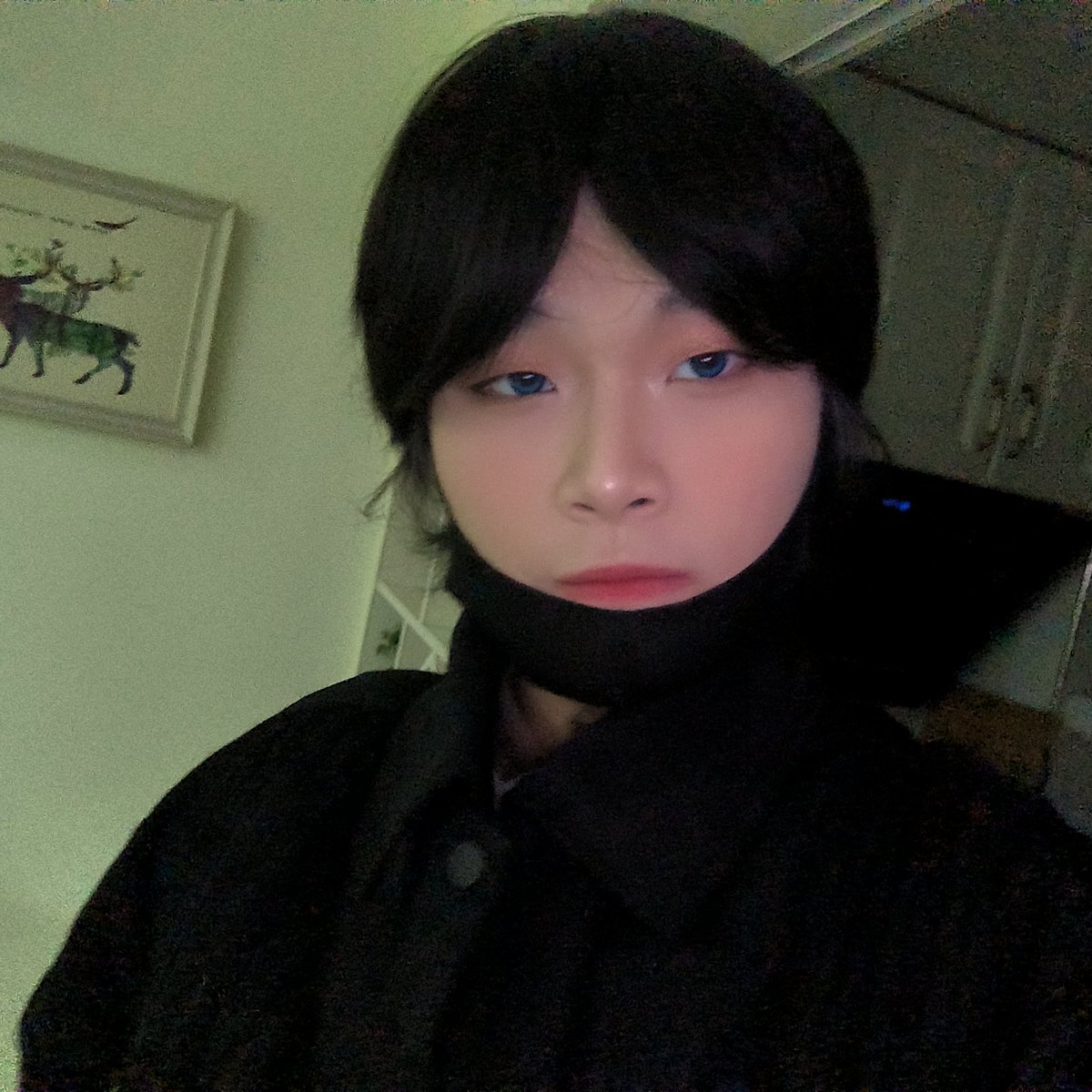 玻璃馒头ღ tweet media