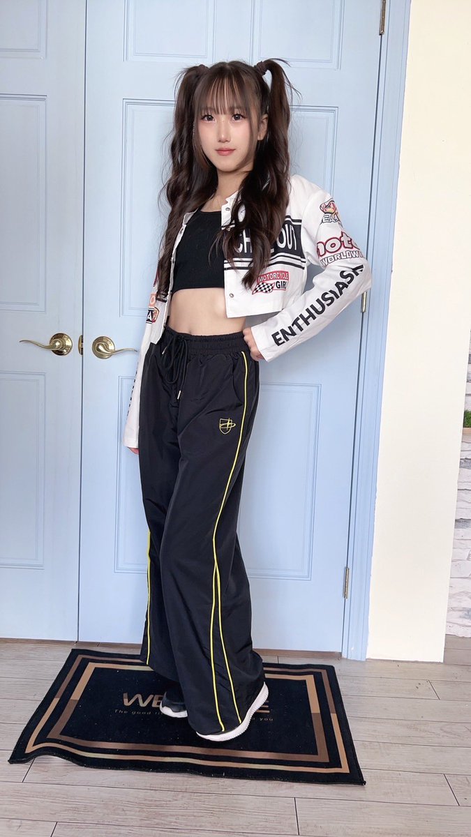 hinarin_0409's tweet image. 今日はダンスイベントに出演してきたよ～👯‍♀️
楽しかった～😆
たくさんのカメラマンがいて、たくさんお写真撮っていただいてた感🎶
#妃莉
#Bright
#kidsmodel
#やったろ舞
#CHERISHTIE