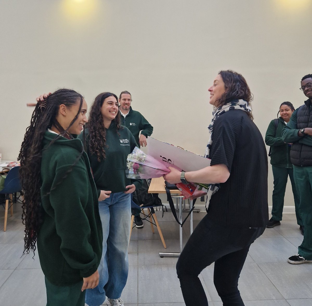 Tai Frater (@tai_the_ot) on Twitter photo Well done to final year <a href="/OTatBrunel/">London School of OT</a> BSc students for giving <a href="/MellissaPrunty/">Dr. Mellissa Prunty</a> a nice send off - star reps for organising cohort 🤩😊 Well done to final year <a href="/OTatBrunel/">London School of OT</a> BSc students for giving <a href="/MellissaPrunty/">Dr. Mellissa Prunty</a> a nice send off - star reps for organising cohort 🤩😊