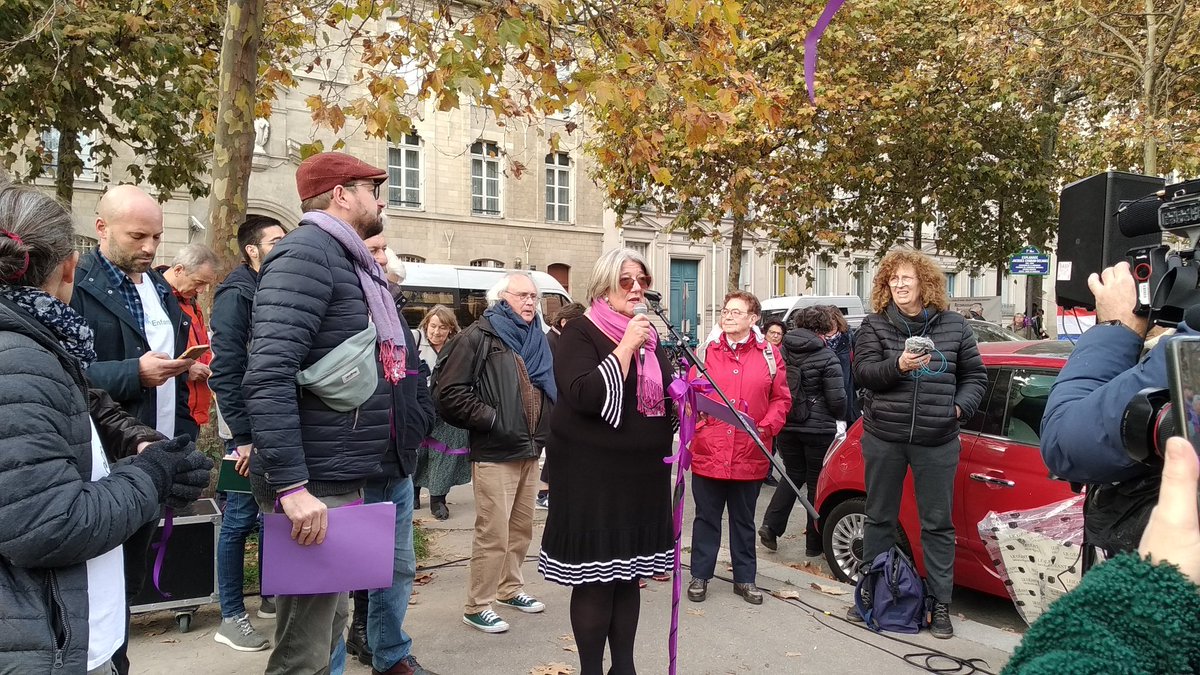 MartinePatron's tweet photo. @assoparoleactes Très belles et émouvantes prises de paroles d'associations de victimes et collectifs dont @CPLEnfance @comitejupe @anastasis_coll @ReseauCCBF  pour que les choses changent dans l'Eglise et que les 45 recommandations de la #Ciase soient effectivement mises en œuvre ! https://t.co/y5Lcvye7SP