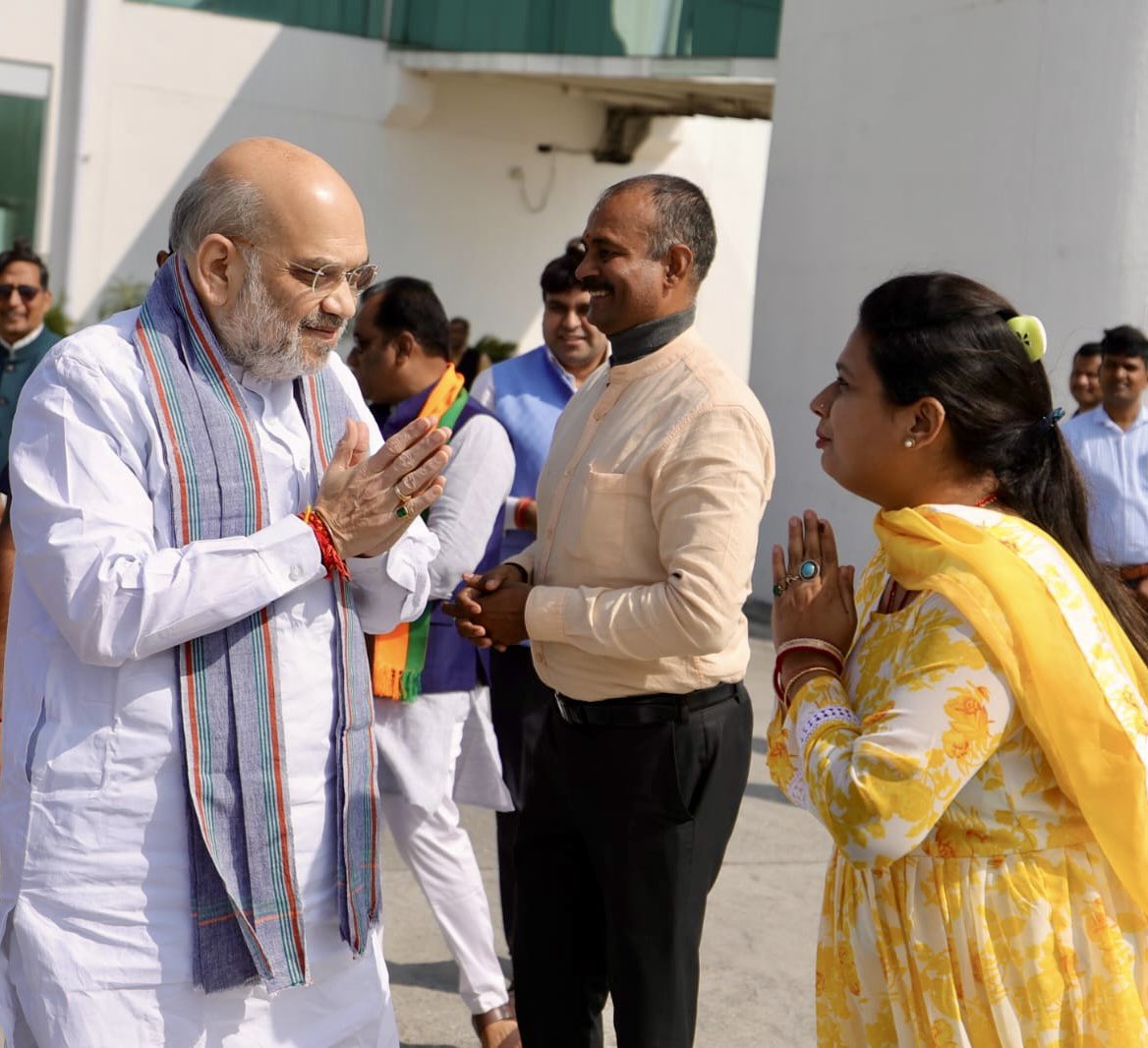drtan_ya's tweet photo. देश के गृह मंत्री माननीय श्री अमित शाह जी से मिलने एवं झारखंड के पावन धरती में उनको भाजपा के चिकित्सा-प्रकोष्ठ के तरफ़ से अभिवादन करने का सौभाग्य प्राप्त हुया। https://t.co/6zku5RFLwE
