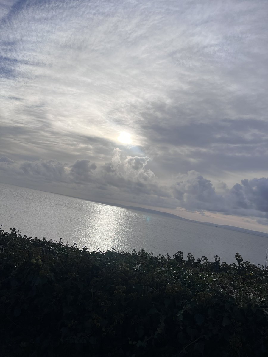 Riona12's tweet photo. Sunday morning interval sesh 🏃🏻‍♀️🏃🏻‍♀️🏃🏻‍♀️🏃🏻‍♀️ #runningwoman #forthejoyofrunning #lovetorun https://t.co/LKCZrfYpt7