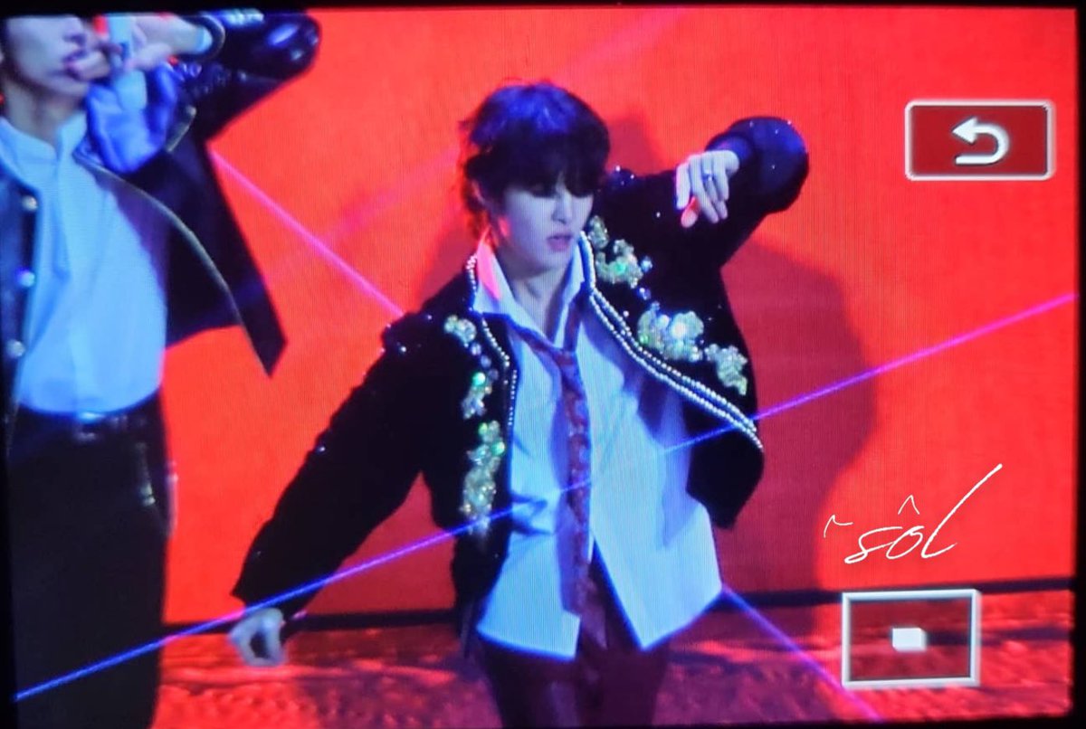 teuwinter's tweet photo. 241117 KGMA 🐶
preview

#JIHOON #지훈 #ジフン
#TREASURE #트레저 https://t.co/lDyWq7GQXt