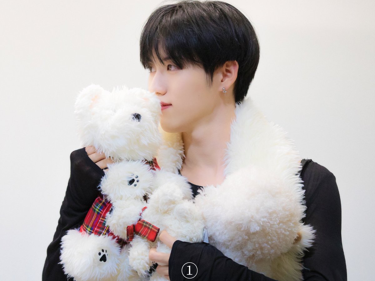 241114 에버라인

#EPEX #이펙스 #YEWANG #예왕 #서예왕