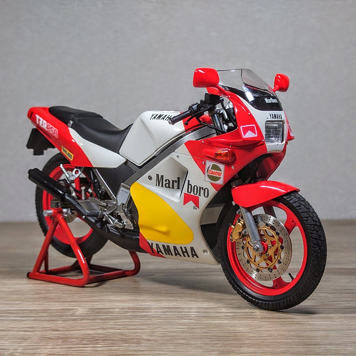 【バラ売り・お値下げ不可】ヤマハTZR250/Rカタログセット（全11点） バラ売り・お値下げ不可】ヤマハTZR250/Rカタログセット（全11点