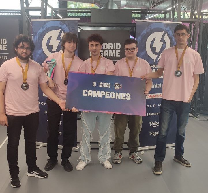 Circuito Tormenta tweet media