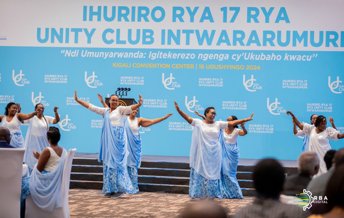 AdamsKwizera___'s tweet photo. 16. 11 . 2024 | 17th Annual Unity Club Forum.
Theme: Ndi Umunyarwanda igitekerezo ngenga cy'ukubaho kwacu. 

W/ @GMukamabano 

📸: Frame 1: @Dankwizera1 
        Frame 2: @steven_mugenzi 

#UnityClub17Forum 
#UnityClubIntwararumuri https://t.co/EgD7HuGHnT
