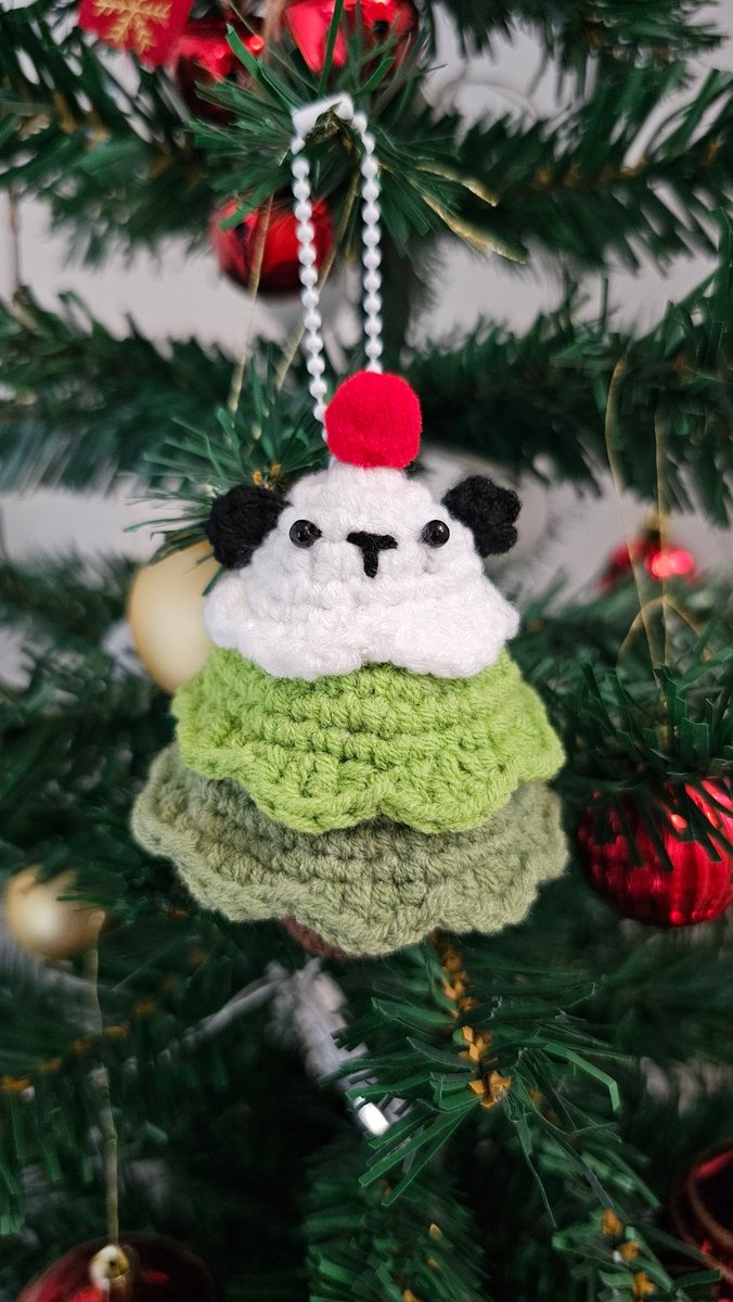 madebyme_craft's tweet photo. ❄️ Pls.RT 

Pre-Order ✨️
Christmas Crochet Keyring 🎄

🐻‍❄️ น้องหมีขาว
🐼 น้องแพนด้า
🐷 น้องหมูอู๊ด
🍊 น้องคาปิบาร่า

💌 ค่าตัวน้อง ชิ้นละ 150 บาท
📦 จัดส่ง เหมาๆ 40 บาท

สั่งซื้อที่ฟอร์มนี้เลยค่า
https://t.co/WtktFzNOCn

ฝากเอ็นดูเด็กๆด้วยนะคะ 🫶🌲✨️ https://t.co/fxZy7OuqlQ
