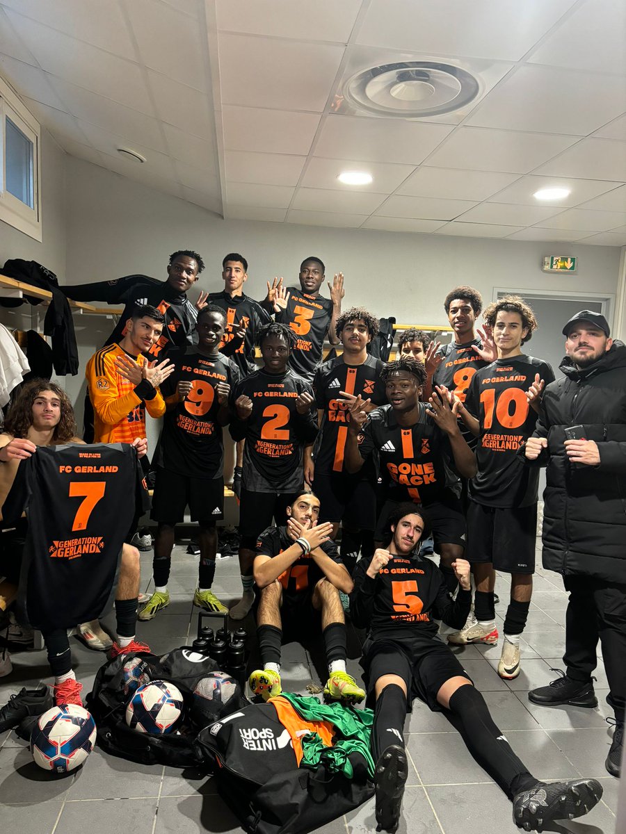 Asuel Dervishaj (@asuel_d) on Twitter photo Victoire 7-2 face ร RCF 07 en championnat R2 ๐ฅ๐ โซโฅ๏ธ
<a href="/GonebackOff/">๐๐ข๐ก๐๐๐๐๐</a> <a href="/FcGerland/">Football Club Gerland ๐ โซ</a> Victoire 7-2 face ร RCF 07 en championnat R2 ๐ฅ๐ โซโฅ๏ธ
<a href="/GonebackOff/">๐๐ข๐ก๐๐๐๐๐</a> <a href="/FcGerland/">Football Club Gerland ๐ โซ</a>