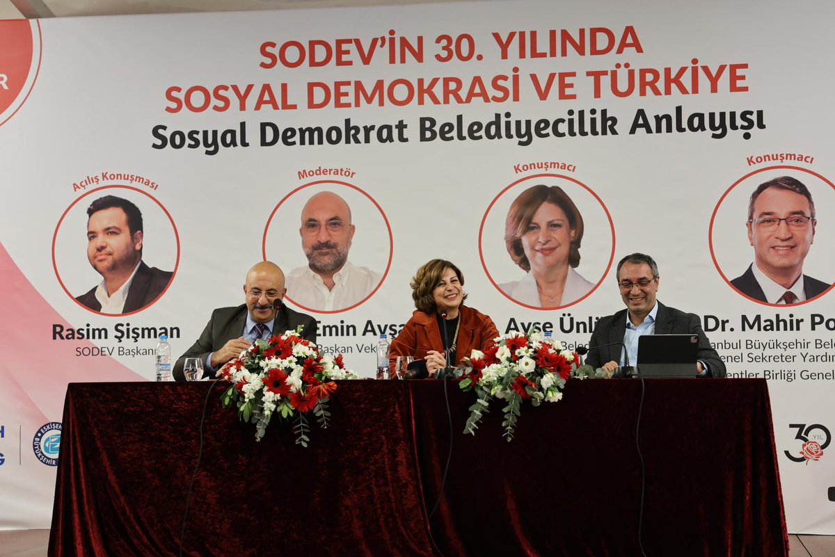 TekinBingolCHP's tweet image. Sosyal Demokrasi Vakfı’nın 30. yılı etkinlikleri kapsamında Eskişehir&apos;de düzenlenen ve sosyal demokrat belediyeciliğin görüşüldüğü panele katıldık. #SODEV