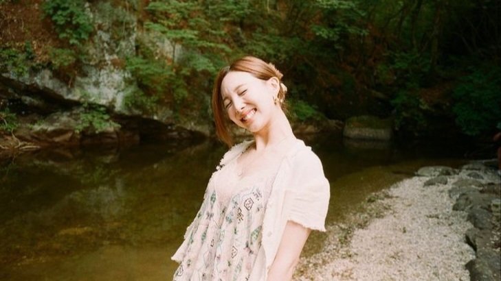 zaetaris's tweet photo. – a filo #2yeon au

they said dating a campus journalist from a different school is not for the weak. what will happen if janvi (jeong) and val (nayeon) saw each other in the DSPC after breaking up? https://t.co/EHTnt7hsJw