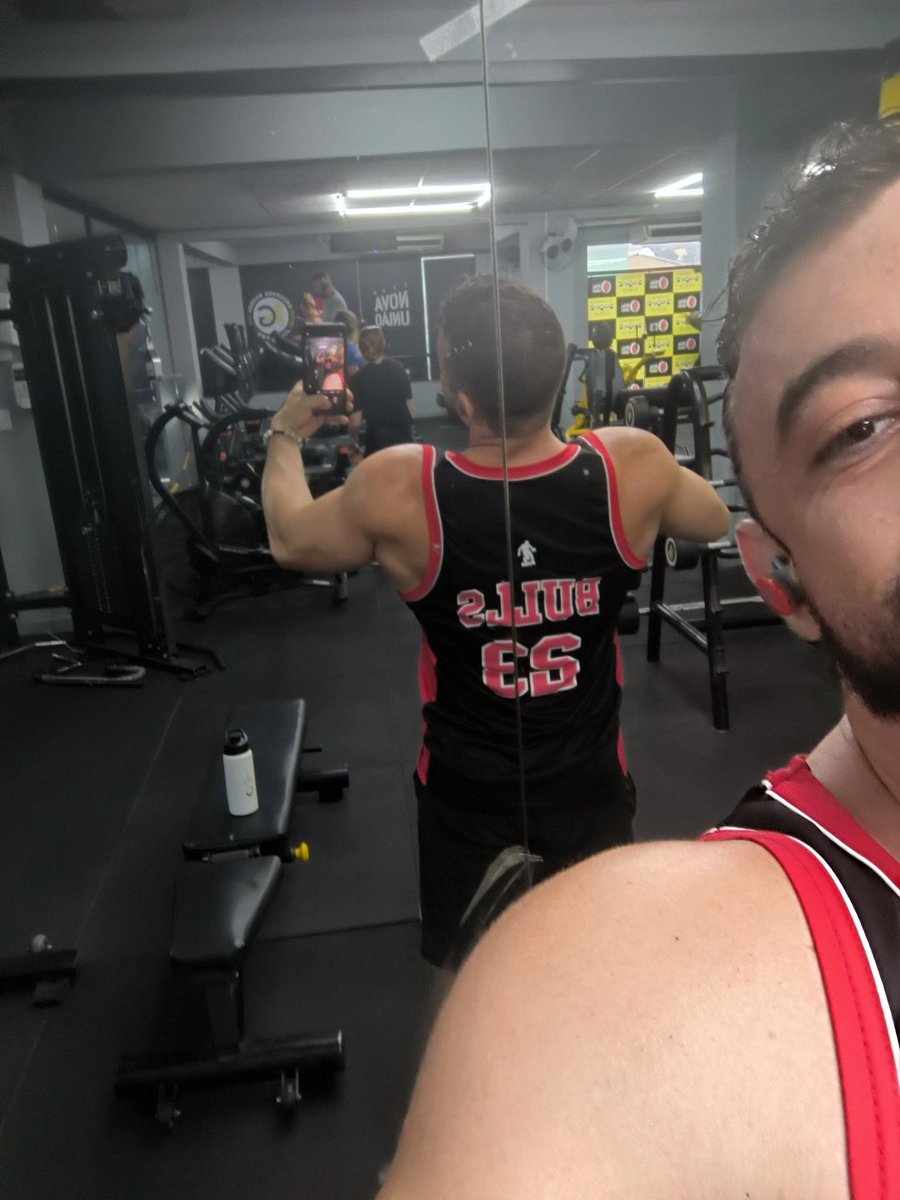 OtvioLo02623346's tweet photo. Mesmo com o bíceps lesionado consegui fazer alguma coisa!!!
#findom #finsub #finslave #finmaster #cashsub #cashmaster #cashslave #musclesub #muscleworship #rj #treino https://t.co/DsJbpXT6Hj