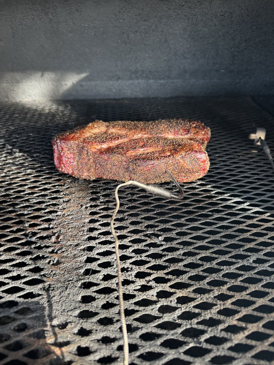 StarsFanTim's tweet photo. When we’re not at the AAC, we’re grillin and chillin with @victoryplustv! 

#StreamingOnVictory | #Sweepstakes https://t.co/NV5EqM1akN