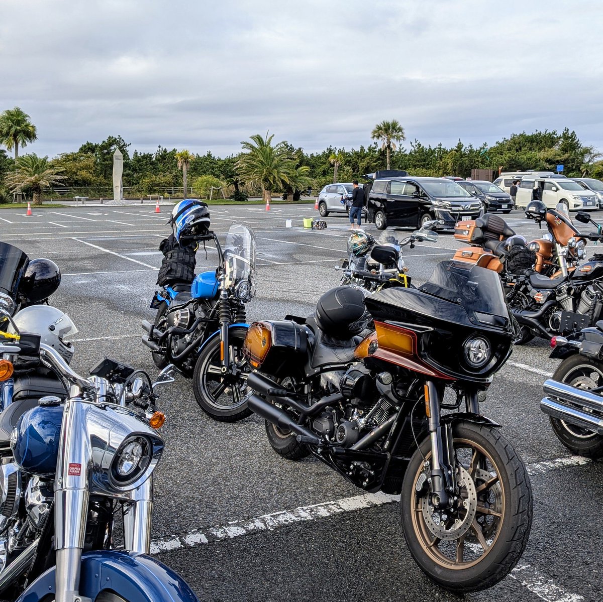 gosurf_rc350's tweet photo. ノーマル吸排気乗り納め&チャプターツーリング納め🏍️
#HarleyDavidson #EnthusiastCollection #FXLRST #LowRiderST #ローライダーST #TobaccoFade #タバコフェード #Glanz #TANAX #Oberon #CustomDynamics #BUNGKING #Saddlemen #KIJIMA #Pixel9Pro https://t.co/OHkxY2fxWB