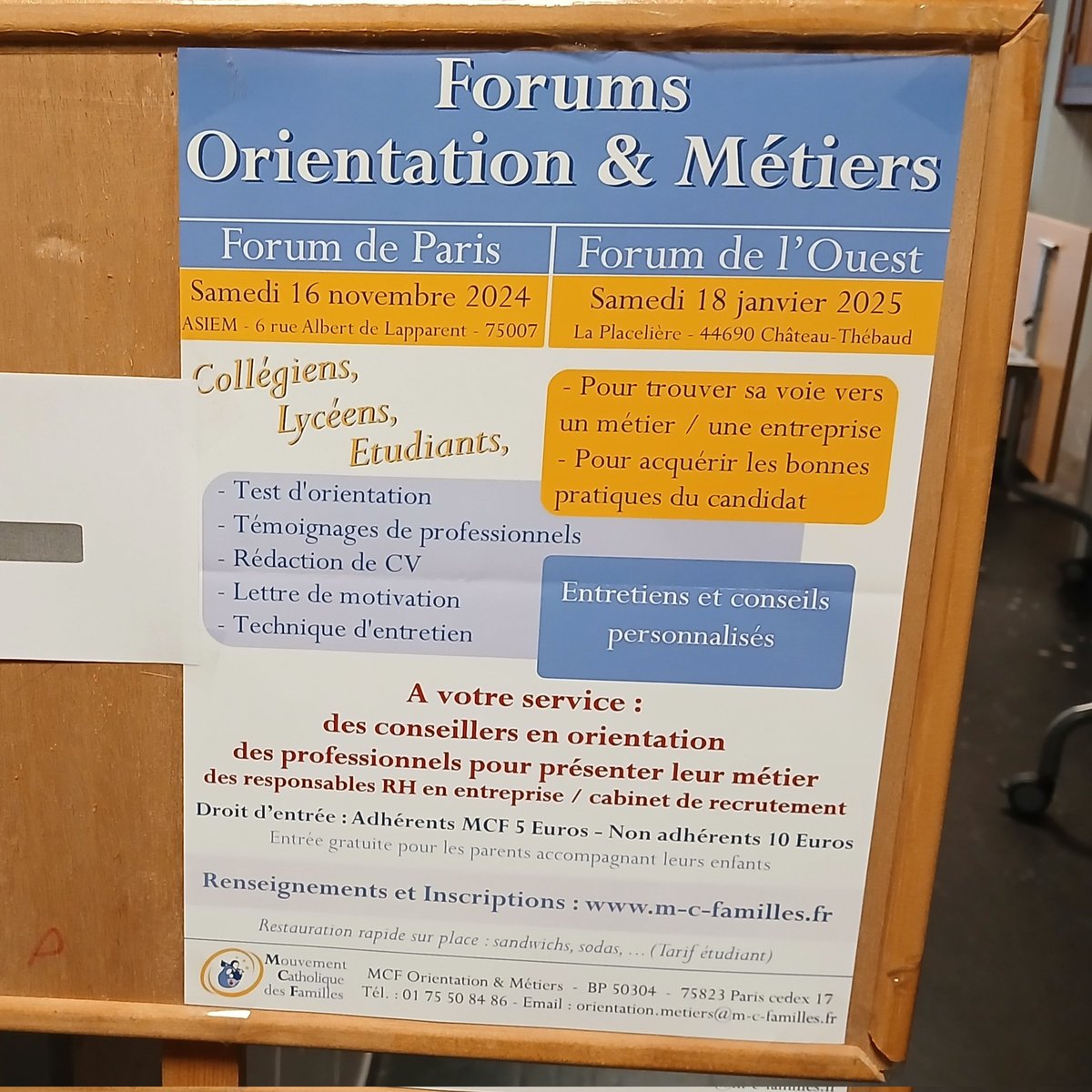 GB_GBernard's tweet image. Merci au #MCF de m'avoir accordé une heure de conférence pour présenter les études universitaires en général et les nombreuses formations de l'@ICES_UnivCatho en particulier. Riches rencontres avec de futurs  étudiants. 
#ICES