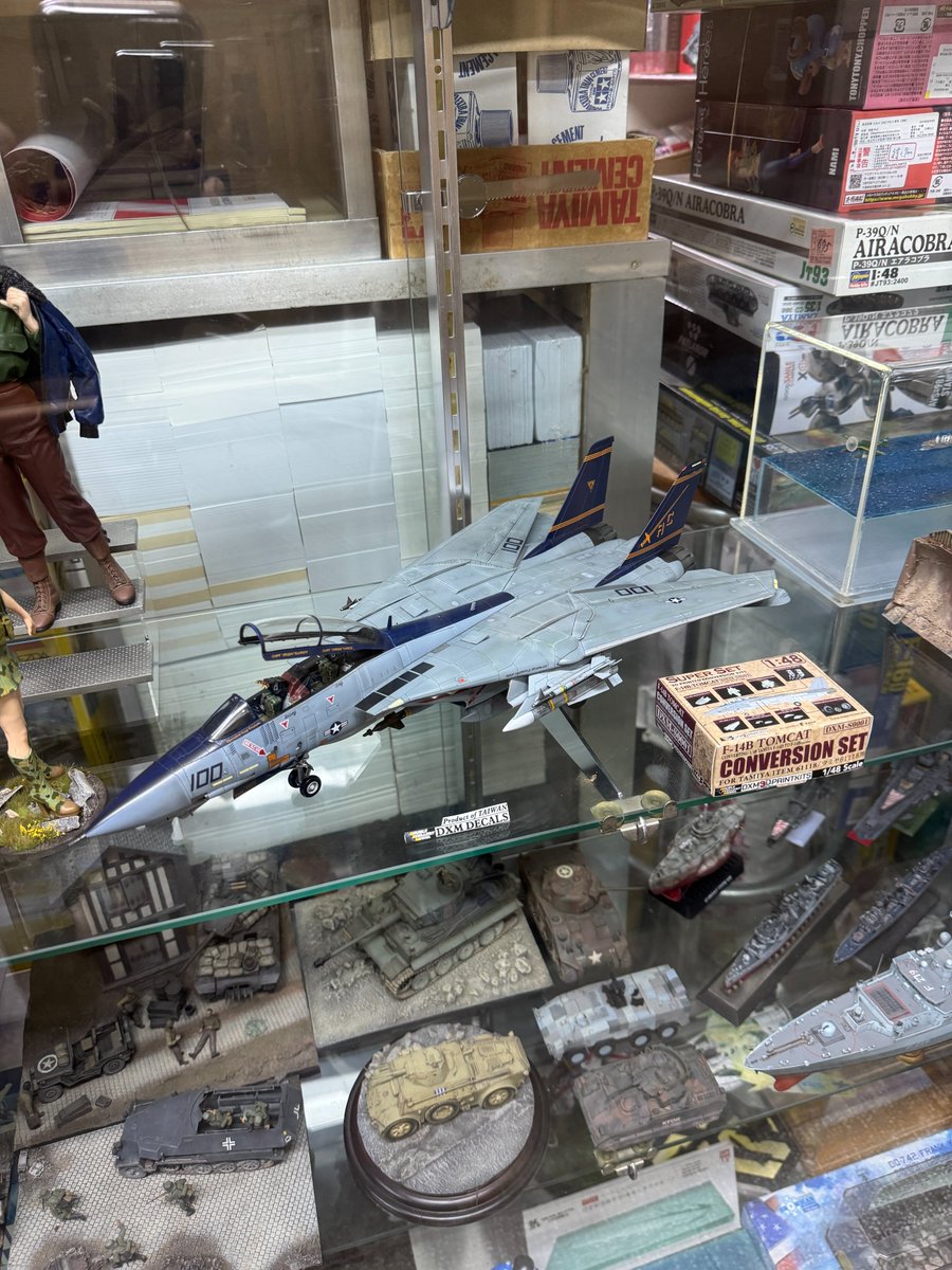 DecalsDxm's tweet photo. Thank AKO Hobby to display our finished works!
Must visit AKO Hobby when you visit Taiwan !
#吉欣模型店 #AKOhobby #Taiwan #Taipei #DXMDECALS https://t.co/ekbA7jZYAA