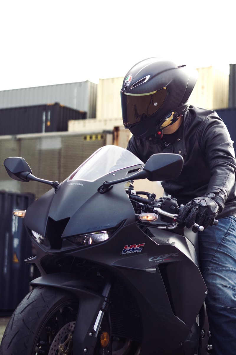 レフ　LeftHandFree tweet media