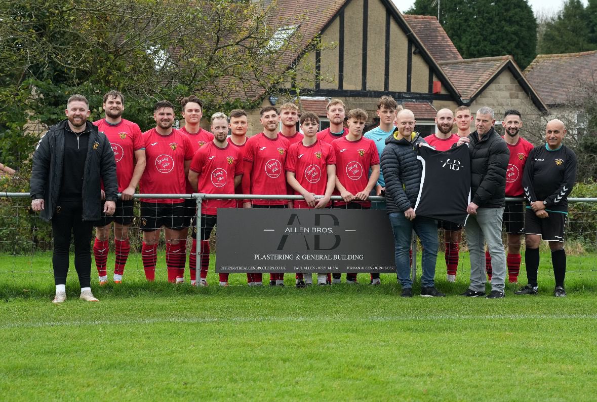 DursleyTownAFC's tweet photo. 🔴⚫️🔴⚫️ 

Yesterday the 1sts picked up all 3 points as they beat the unbeaten league leaders 3-2. After being 2-1 down in the 85th minute, two late goals turned the game on its head and the lads got what they worked for! 👏🏻

Goals from - 
Aaron Nash ⚽️
Adam Price ⚽️
Own Goal ⚽️ https://t.co/dgzbCbcMru