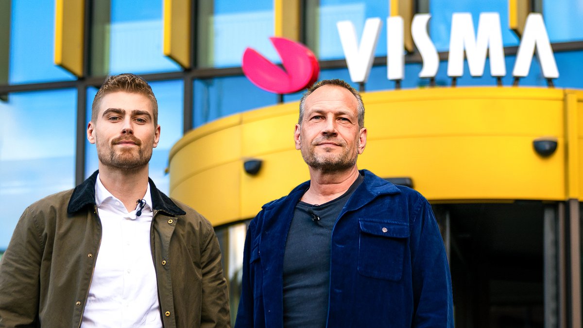 MarkTange's tweet photo. En dag som iværksætter med @thorborg 

For nylig tilbragte jeg en dag med en af Danmarks mest markante iværksættere, Martin Thorborg. I min seneste video på YouTube kan du komme helt tæt på og få et unikt indblik i, hvordan han arbejder og tænker.

https://t.co/qQMVoeLNqy https://t.co/uuCYjtNE3m