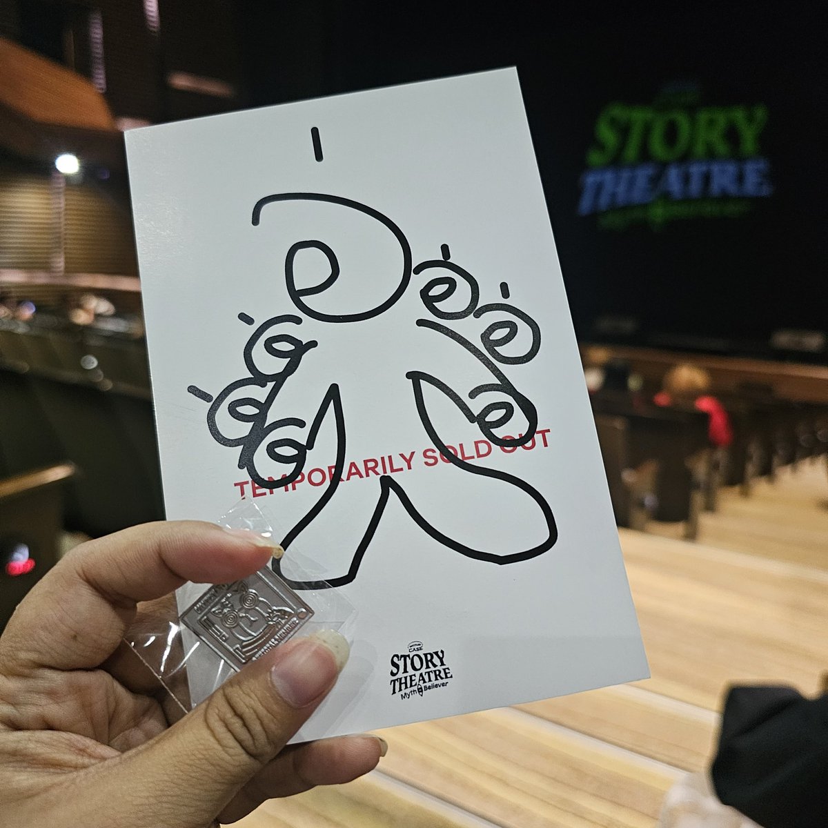 VIPERA4EVER's tweet image. รายงานตัวรอบค่ำพร้อมปีศาจอ่อ และเหรียญรางวัลผู้ชนะหมายเลข9 😁
#UntitledCase #SalmonPodcast #UCStoryTheatre2024