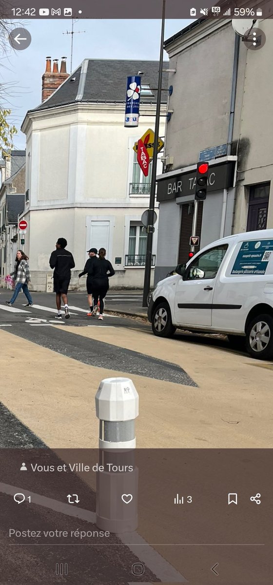 Piétons TOURS tweet media