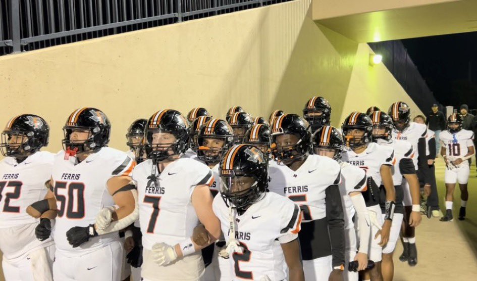 castillo_ac's tweet photo. We are proud of this team. We love to thank the Parents, The community, faculty, our Trainers , and also our Administration for the support for our Program ! Ferris is Family!! @FerrisFB_ @JacketNationFHS @FerrisISD @ferrisallsports https://t.co/Ju7bQpAzrZ