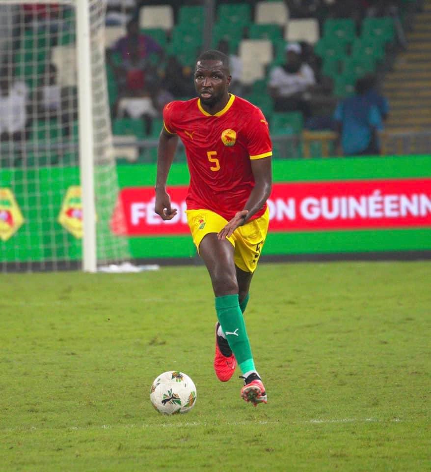 MedSesayMS's tweet photo. Il gagne grandement en confiance. Il repousse toutes les critiques faites à son sujet. Ibrahima Sory Conté a opéré un match correct hier contre la RD Congo. On remet ça le mardi à Dar-Es-Salam. 🫡❤️.

#medsesay https://t.co/EP6InoXEsO