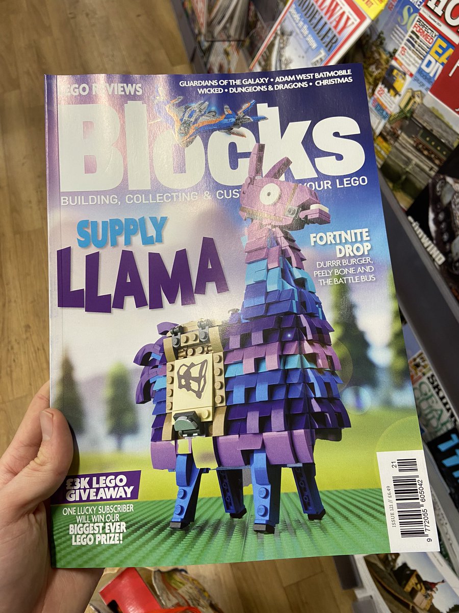 Always exciting to see it in the wild… <a href="/blocksmagazine/">Blocks magazine</a> spotted in #CambridgeWHSmiths