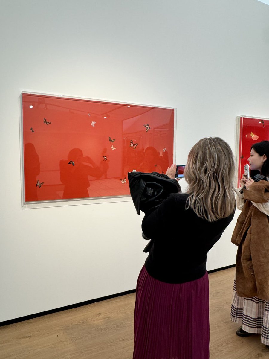 kiseffy's tweet image. From striking sculptures to thought-provoking installations 🥰🥰🥰