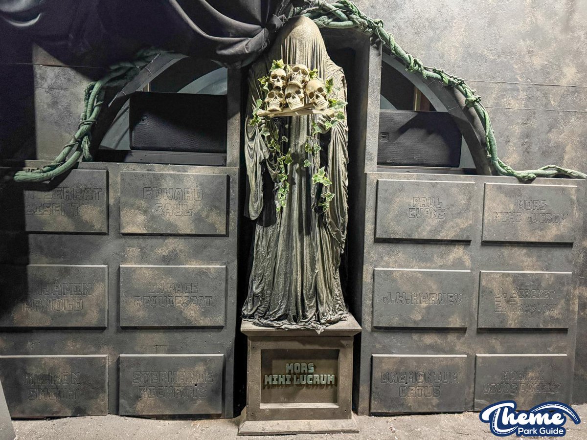 ThemeParkGuide's tweet image. Come behind the scenes of Ghost Train at @THORPEPARK with us..

Did you know in scene two there's a graveyard with names of the creative team behind project casper

And that there's QR codes positioned along the track!

themeparkguide.co.uk/archive/Ghost-…

#ThorpePark #GhostTrain