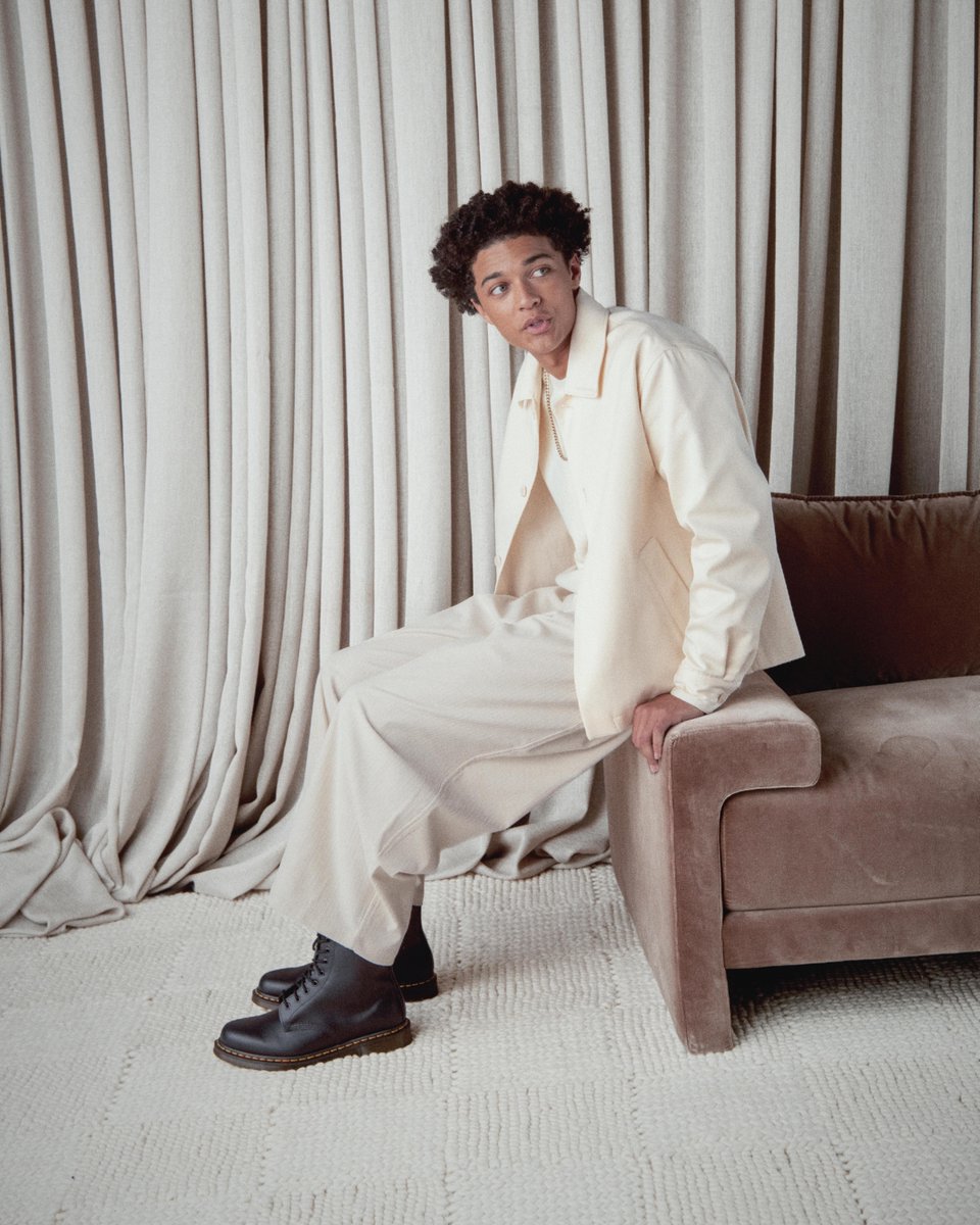 Less suited. More booted. Whether you’re keeping it classic or making a statement. Be there with boots on. 
 
Discover our gifting line-up of Originals, fresh silhouettes, and accessories: bit.ly/3YOVWWH