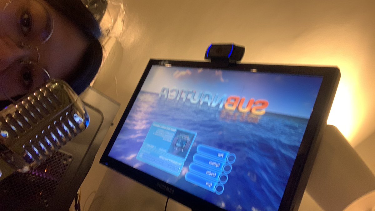 kita 🔅☂️ tweet media