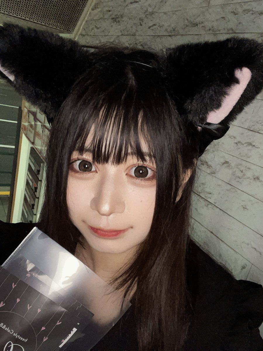 kuru_luzz's tweet photo. おきゅおわです！︎💕︎
次は12月に出勤する予定です🫶
お約束待ってます🥺!!

 #Luzz  #コンカフェ  #秋葉原 https://t.co/tga3ZamwE1