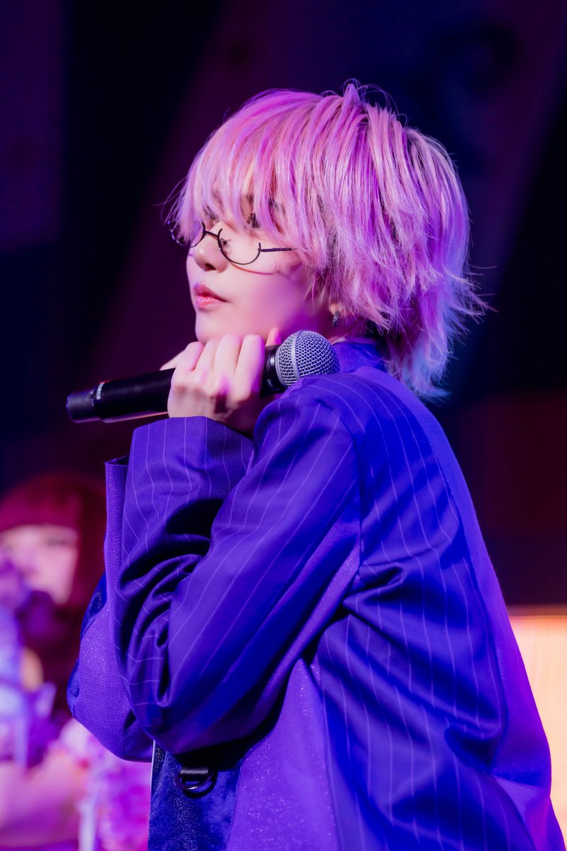 AVAM_Official's tweet photo. #LANDofMiRRORS のLIVE MV
見てくれましたか〜〜〜👀🎞⟡.·

「#アンチロイヤル」
▶ https://t.co/3G6fVsAl1n

「#youaremyCinderella」
▶ https://t.co/08YJgZ6ozo

「#秘密のセンテンス 」
▶ https://t.co/FEjcsVFZgB

沢山見てねっ❤︎.ᐟ.ᐟ
#AVAM #あべあむ #アベアム https://t.co/8QoCSyQlup