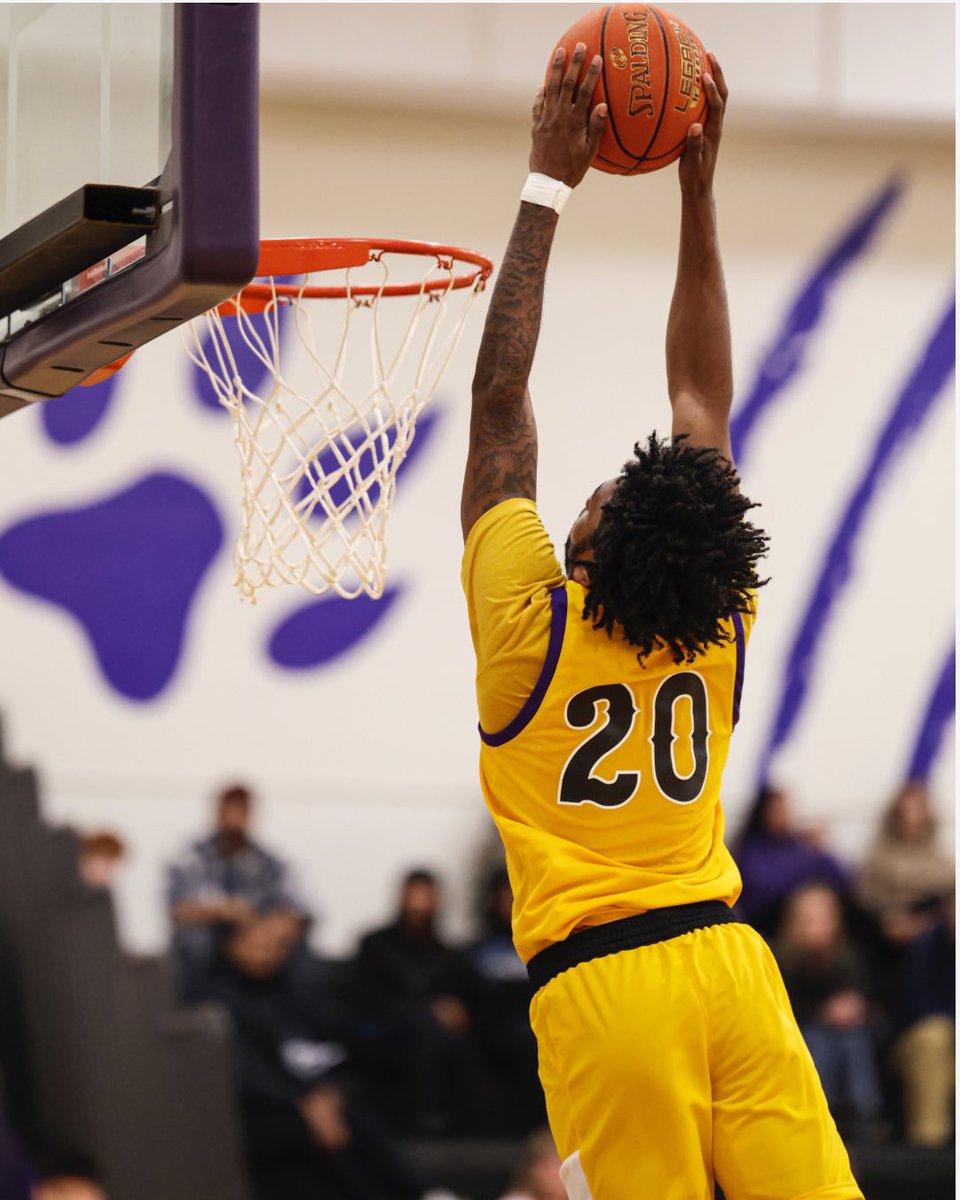 JrTurrell's tweet image. 🌚