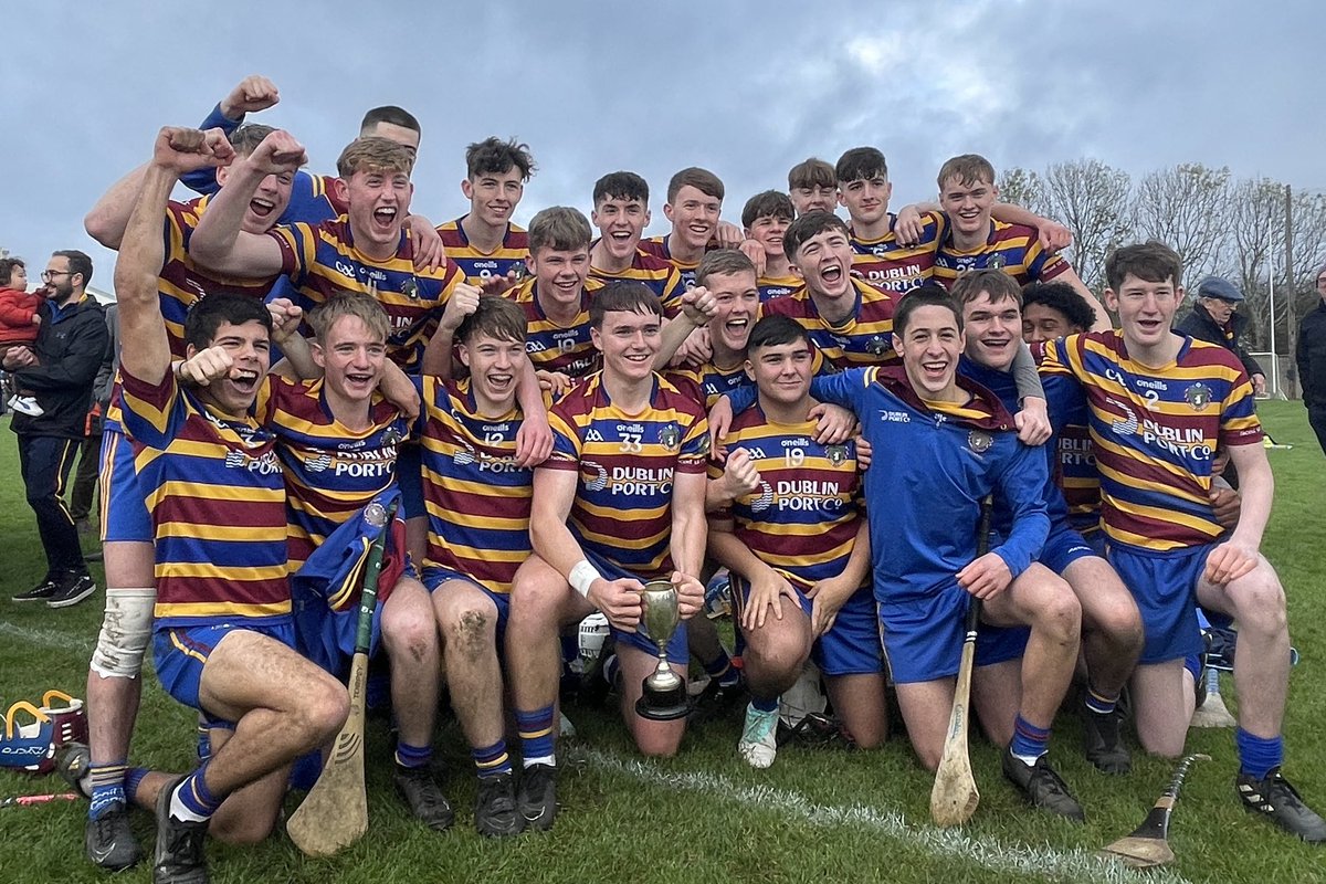 DubGAAOfficial's tweet photo. Well done to @ScoilCLG- the Dublin Minor C Hurling Champions 🏆

Final score: 
@ScoilCLG 1-12
@clgnaomhjude 2-08 https://t.co/bQHRkUWNkE